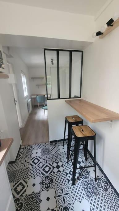 Maisonnette Avec Jardin Proche Paris 생-망데 외부 사진